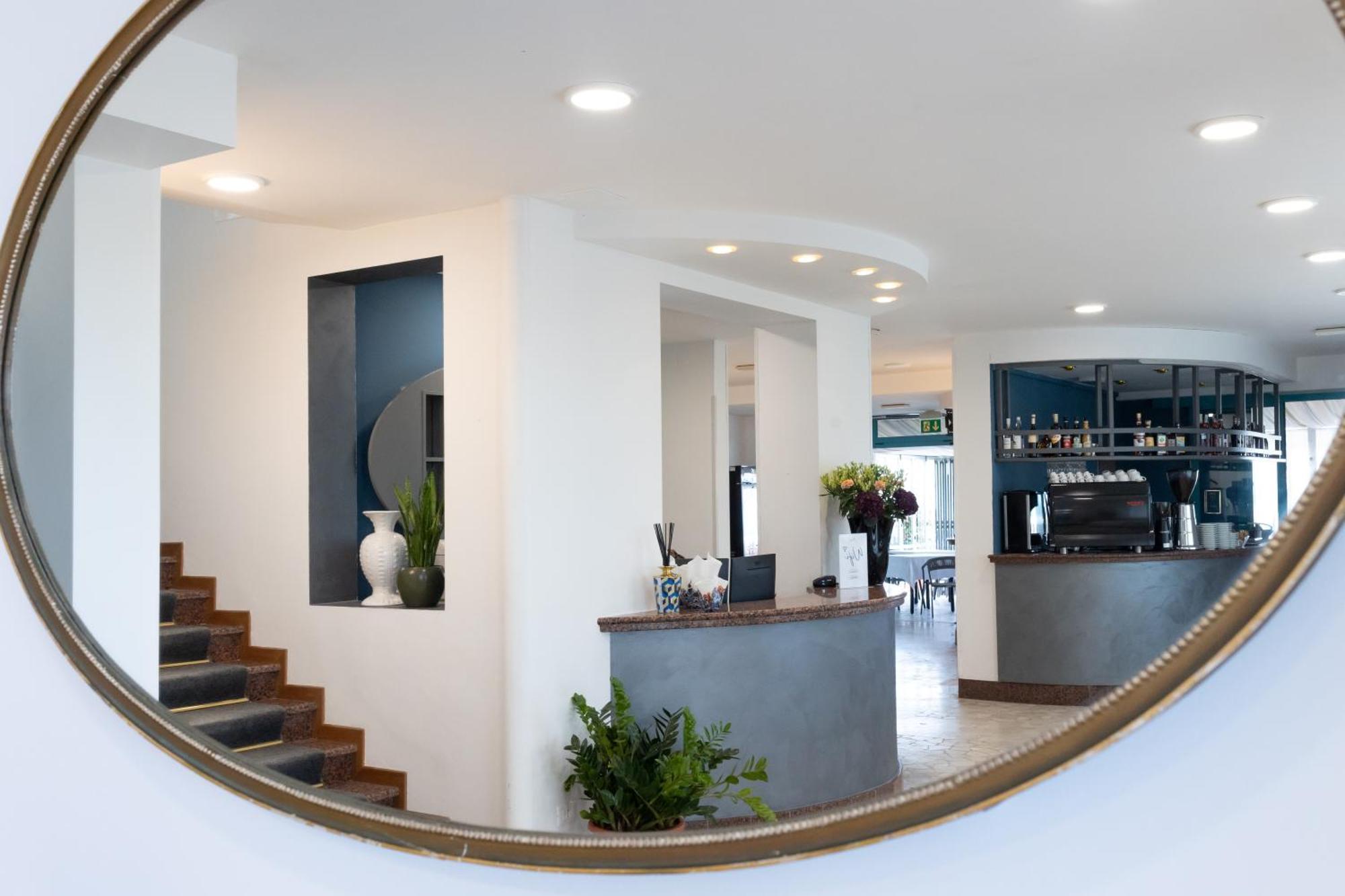 Hotel Delaville Frontemare Lido di Jesolo Ngoại thất bức ảnh